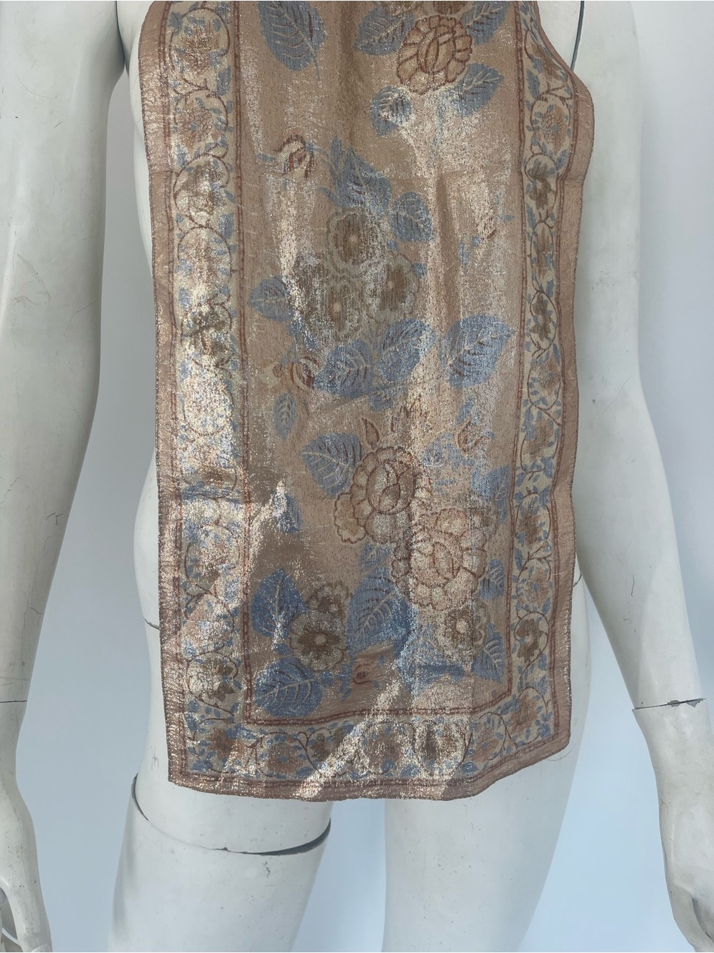 VINTAGE GOLD Luxury Floral Jacquard Scarf in Rose Gold and Light Blue